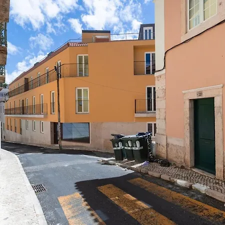 Апартаменты The Blue Tiles Walkway