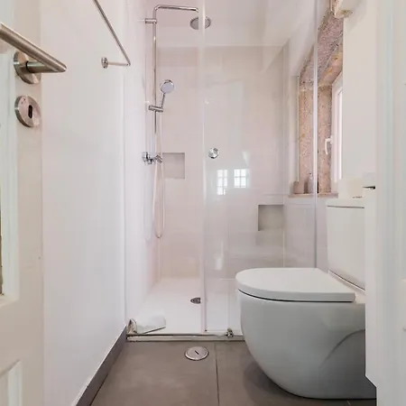 דירה The Blue Tiles Walkway