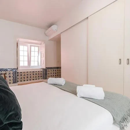 דירה The Blue Tiles Walkway *